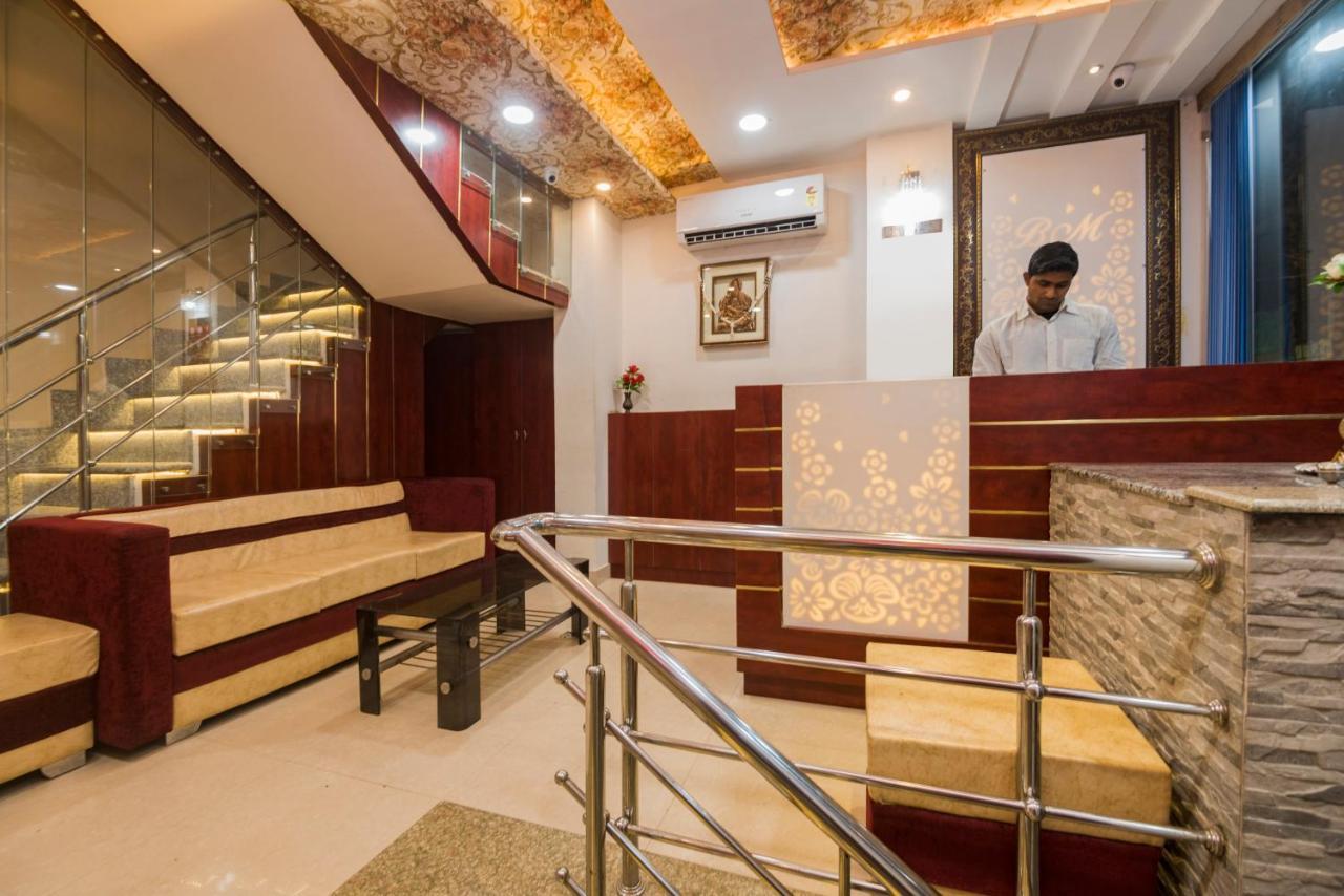 Hotel Bleue Mont Varanasi Dış mekan fotoğraf
