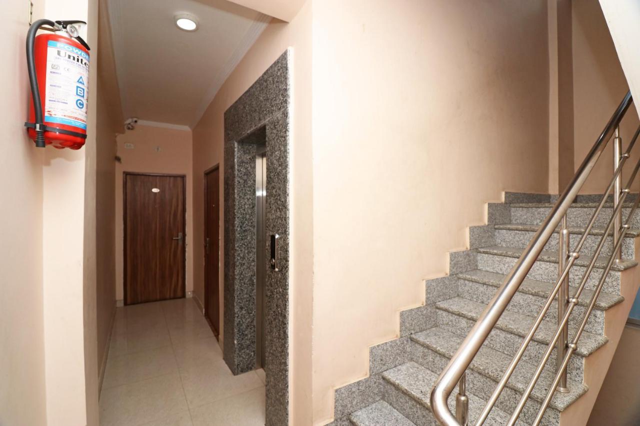 Hotel Bleue Mont Varanasi Dış mekan fotoğraf