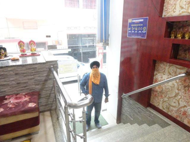 Hotel Bleue Mont Varanasi Dış mekan fotoğraf