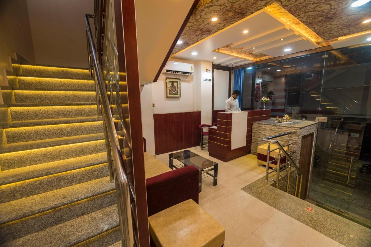 Hotel Bleue Mont Varanasi Dış mekan fotoğraf