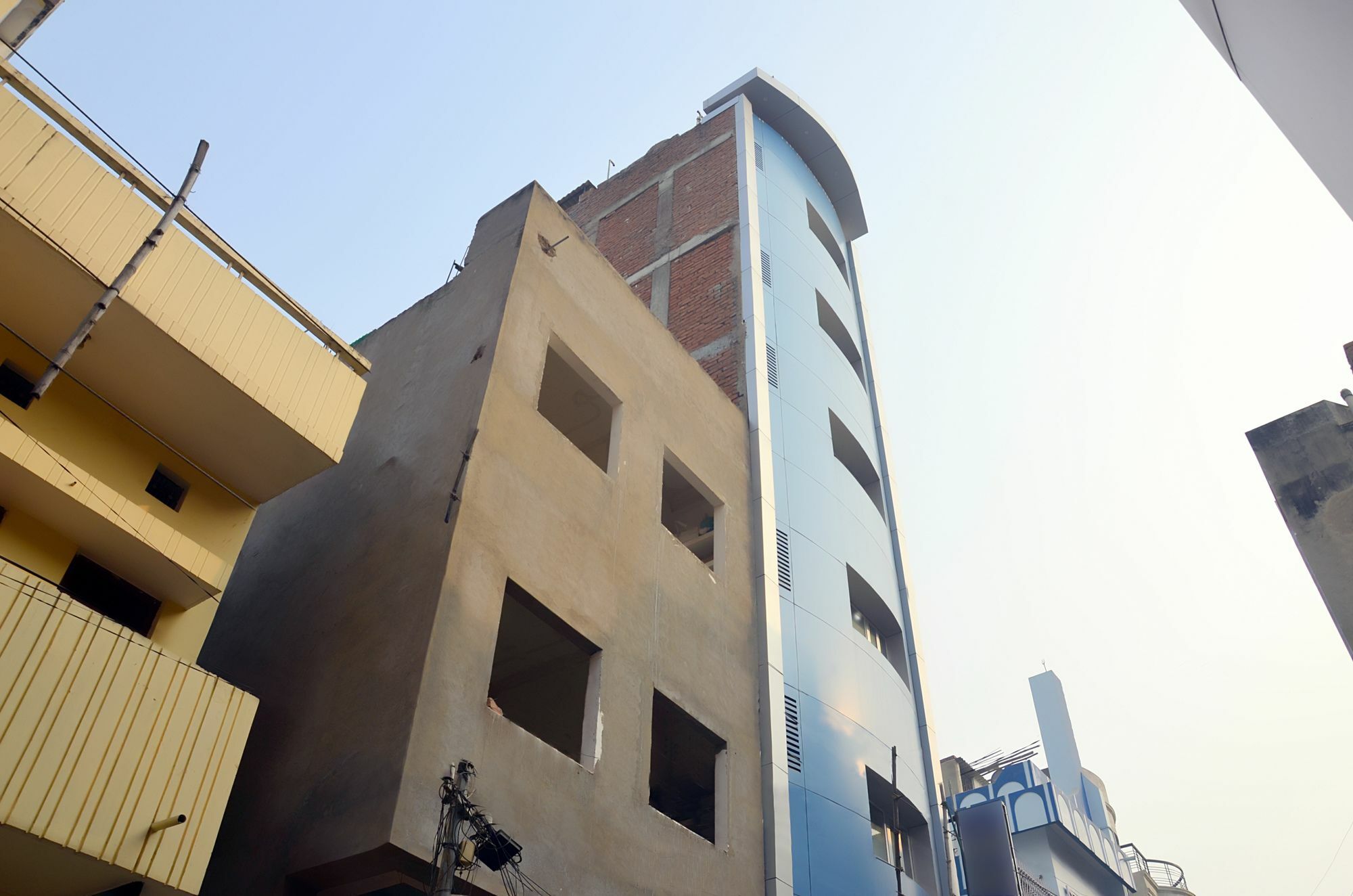 Hotel Bleue Mont Varanasi Dış mekan fotoğraf